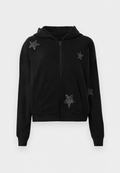 Valeria | Sudadera con capucha y detalles de estrellas