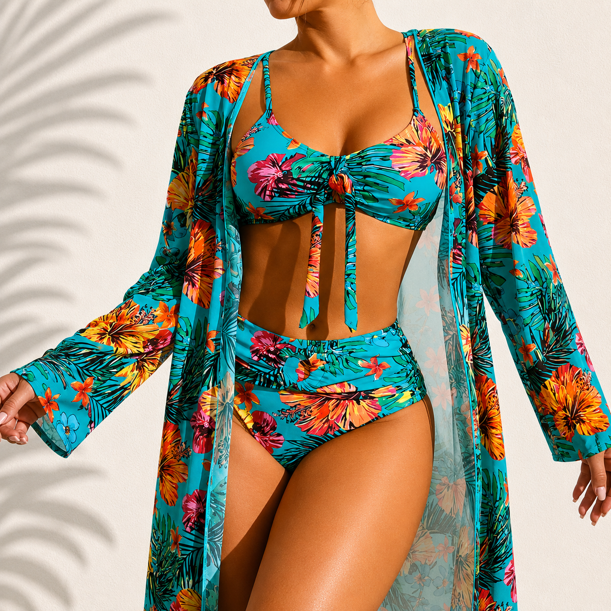 NEW ELARES | Elegante bikini de tres piezas «Maria» con estampado tropical