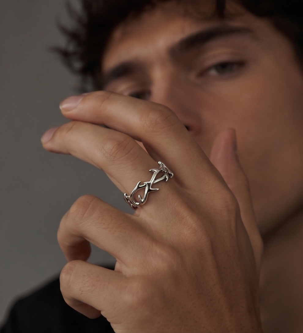 Anillo Ragnar