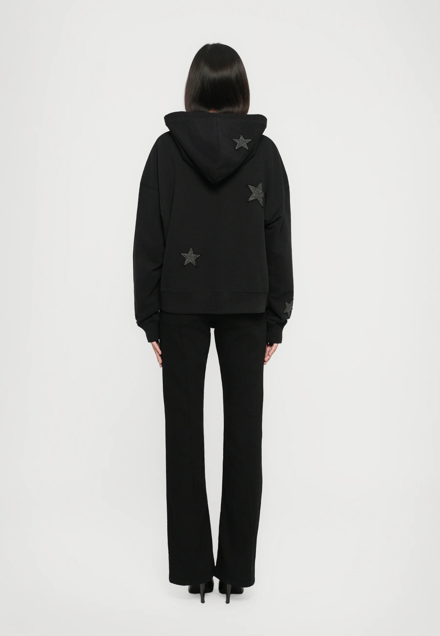 Valeria | Sudadera con capucha y detalles de estrellas